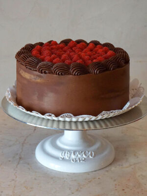 pastel de trufa de chocolate y frambuesa