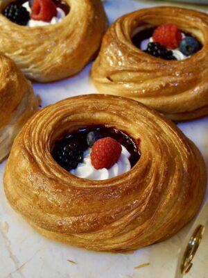 Nido frutos rojos mascarpone